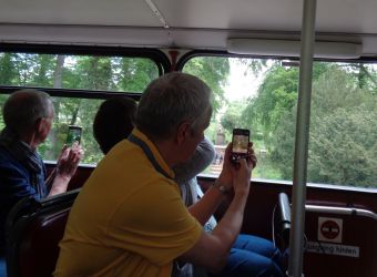 Historischer Doppeldecker in Potsdam, Foto: Carina Obermann